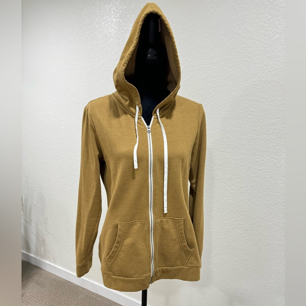 Eddie Bauer Sweatshirt